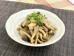 ベジ♪きのこのしょうゆ麹バターソテー