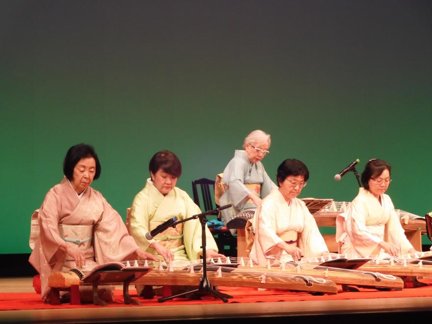 sankyoku