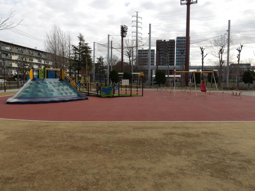 ハッピーひろば