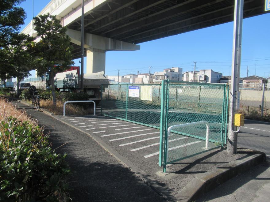 神明南自転車駐車場