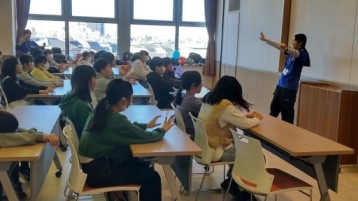 R6スーパー研修会（小学生の部）バルーンアート１