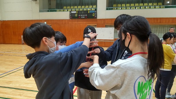 R7スーパー研修会（小学生の部）閉講式２