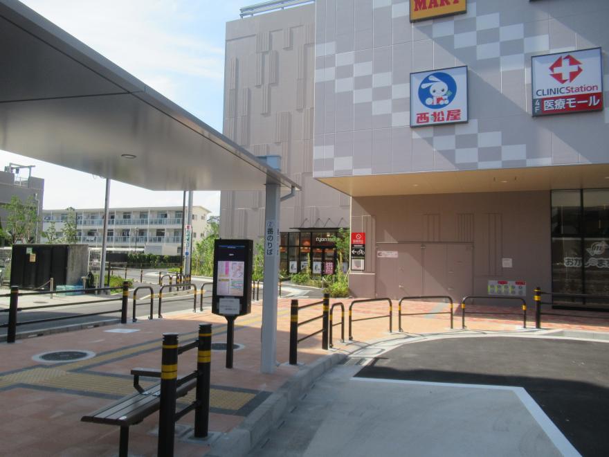 北綾瀬駅スマートバス停１