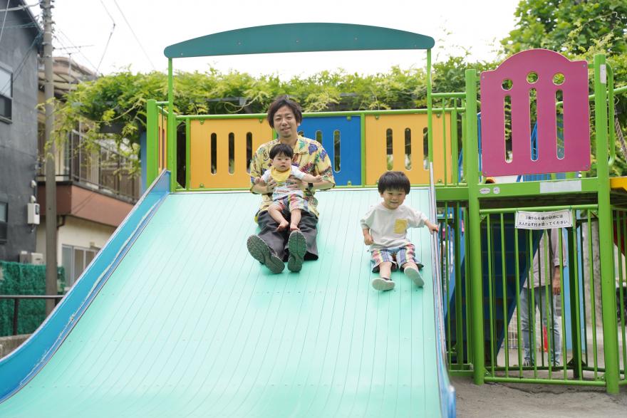 千住ほんちょう公園の遊具