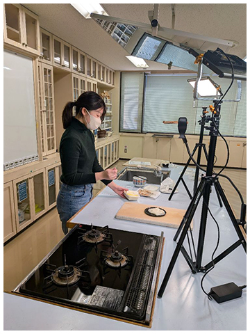 SNS用の写真撮影や動画制作の様子