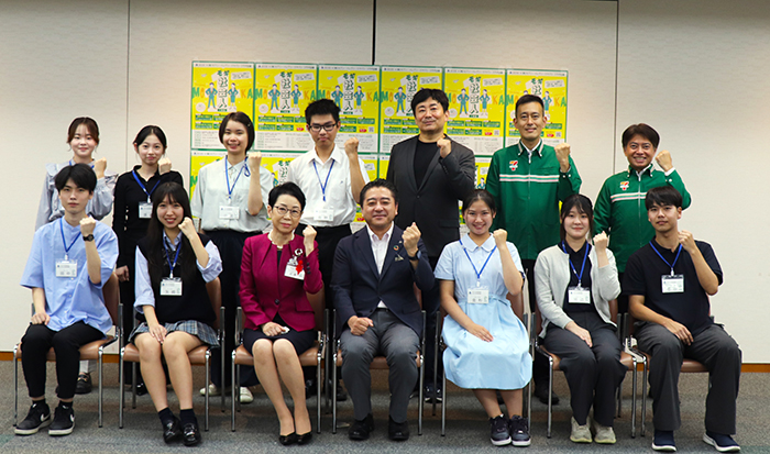 企画から商品化までの“リアルな物語”