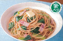 セブン小松菜のバター醬油パスタ