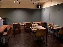 店内のいす席の写真